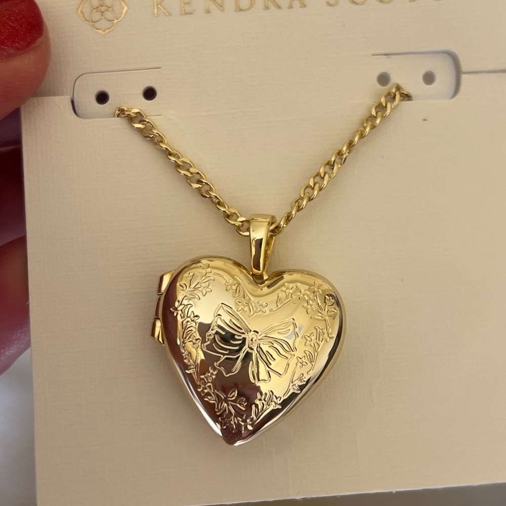 Kendra Scott x LoveShackFancy Locket Necklace in Gold